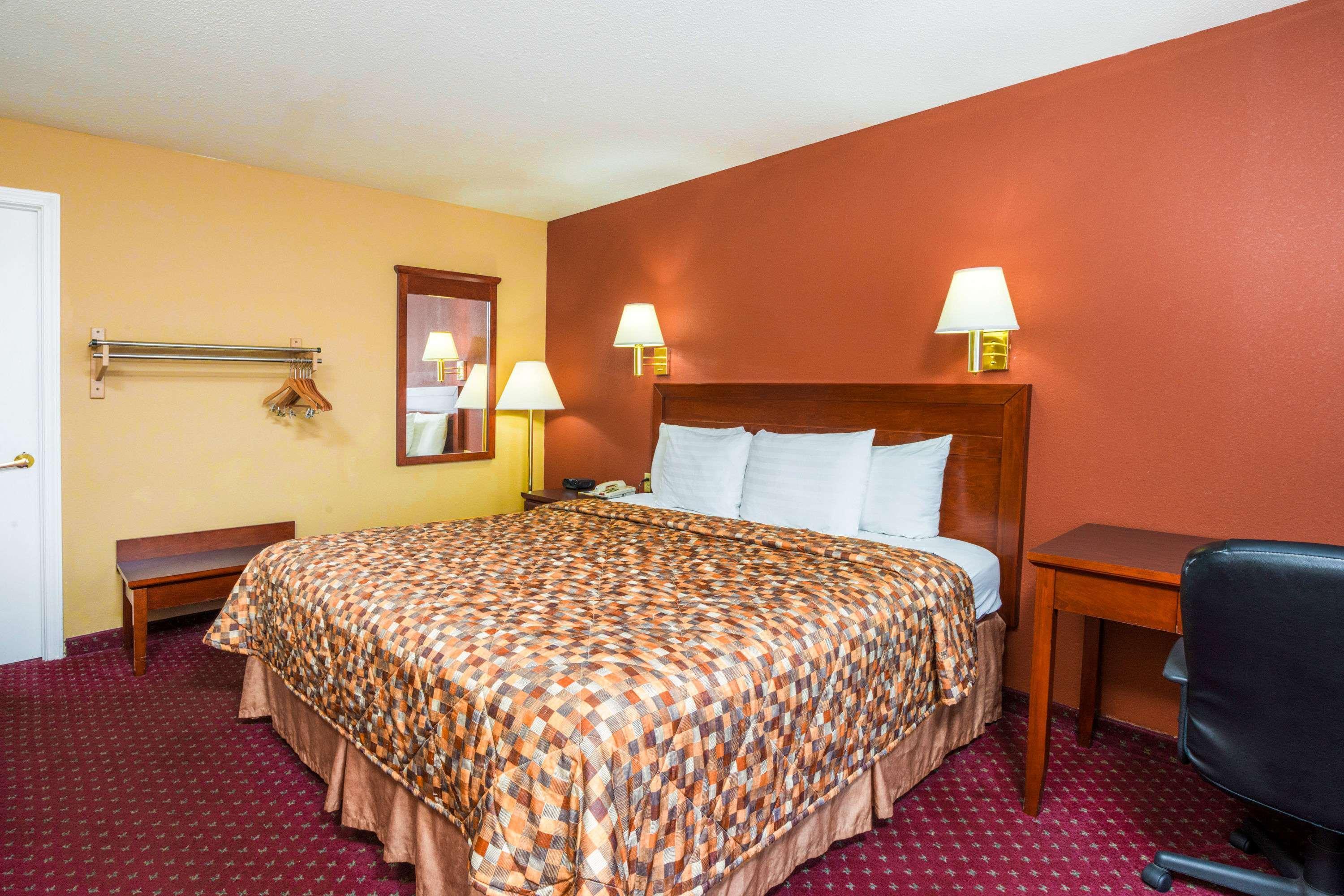 Days Inn By Wyndham St. Robert Waynesville/Ft. Leonard Wood Kültér fotó