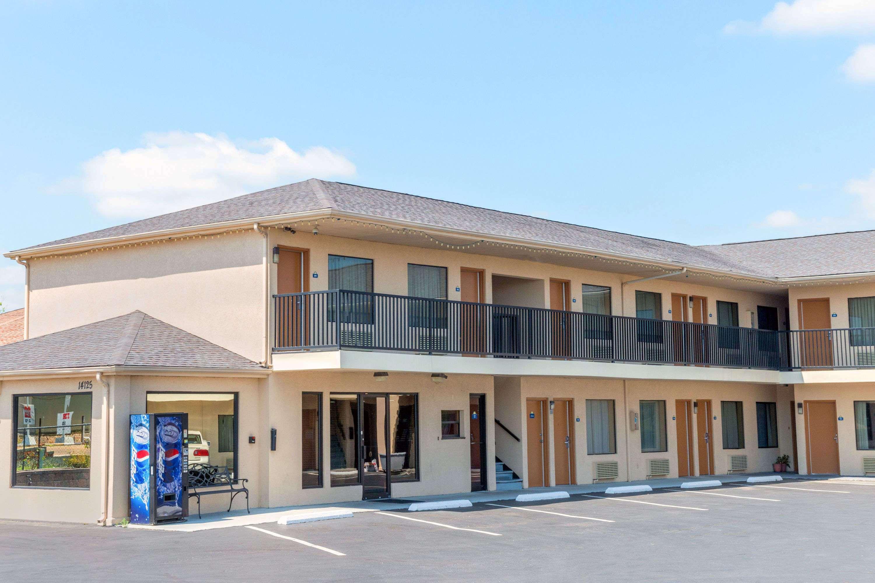 Days Inn By Wyndham St. Robert Waynesville/Ft. Leonard Wood Kültér fotó